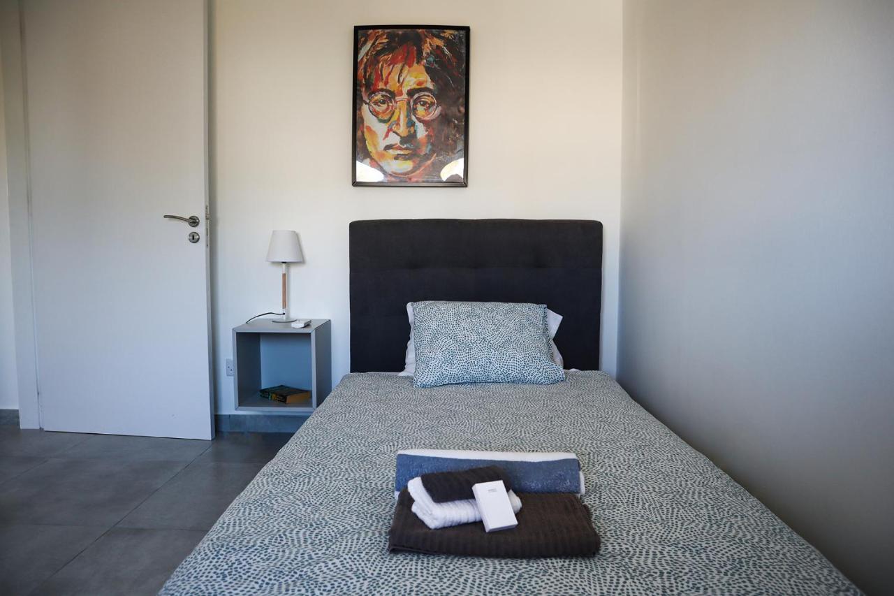 Alex'S Vacation Suite - 100M From The Beach - 6 Guests Paphos Buitenkant foto